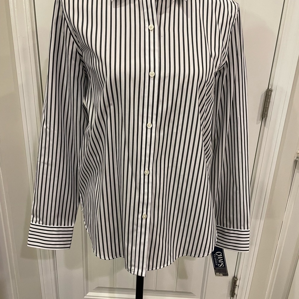 Chaps black and white long sleeve shirt. Size medium